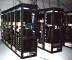 racks3.jpg (16340 bytes)